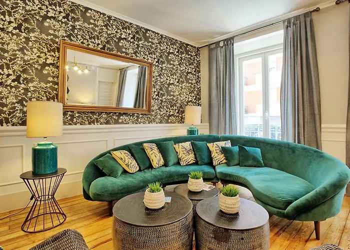 Angel's Chic Duplex By Interhome