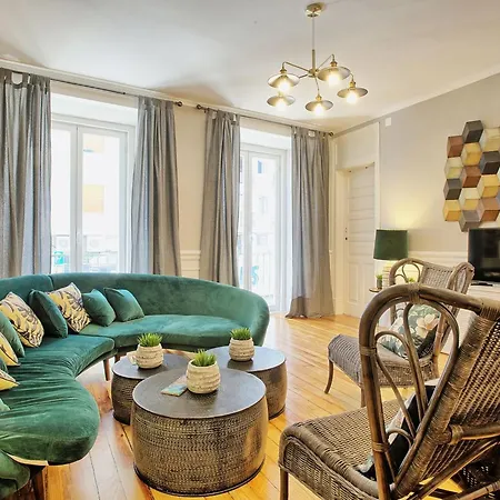 Angel's Chic Duplex By Interhome Lissabon