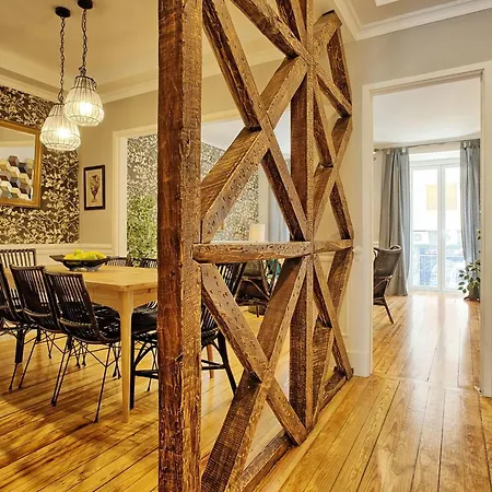Angel's Chic Duplex By Interhome *