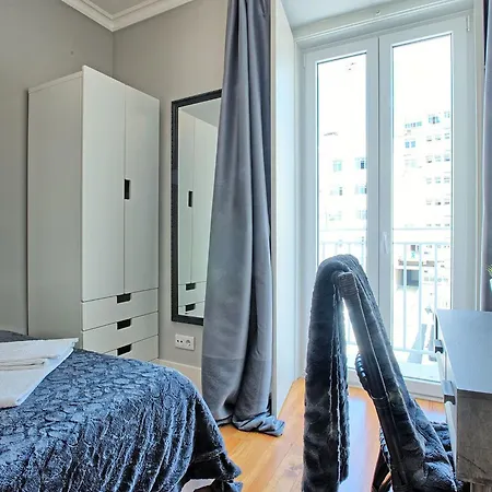 Angel's Chic Duplex By Interhome * Lisboa